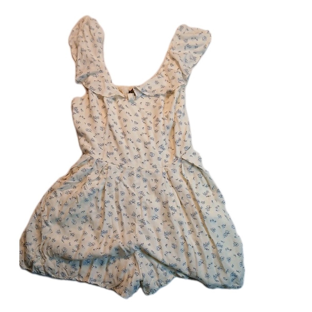 Abercrombie and Fitch Floral‎ Ruffle Romper White Cottagecore Summer Babydoll